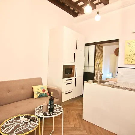 Apartment Oh *
